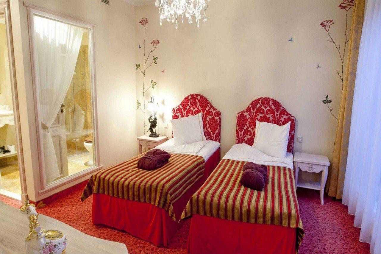 Grand Rose SPA Hotel Kuressaare Exterior foto
