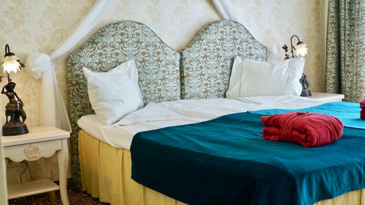 Grand Rose SPA Hotel Kuressaare Exterior foto