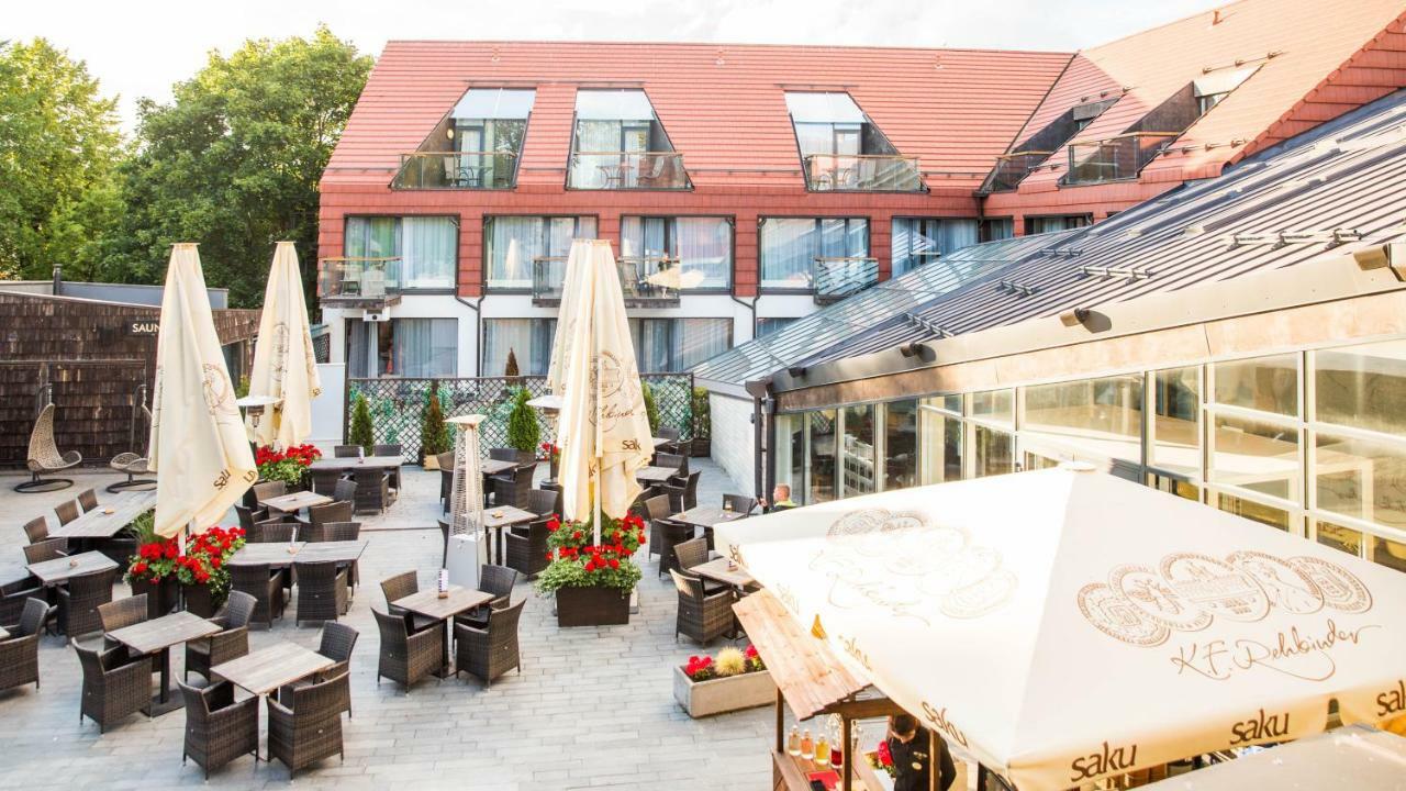 Grand Rose SPA Hotel Kuressaare Exterior foto